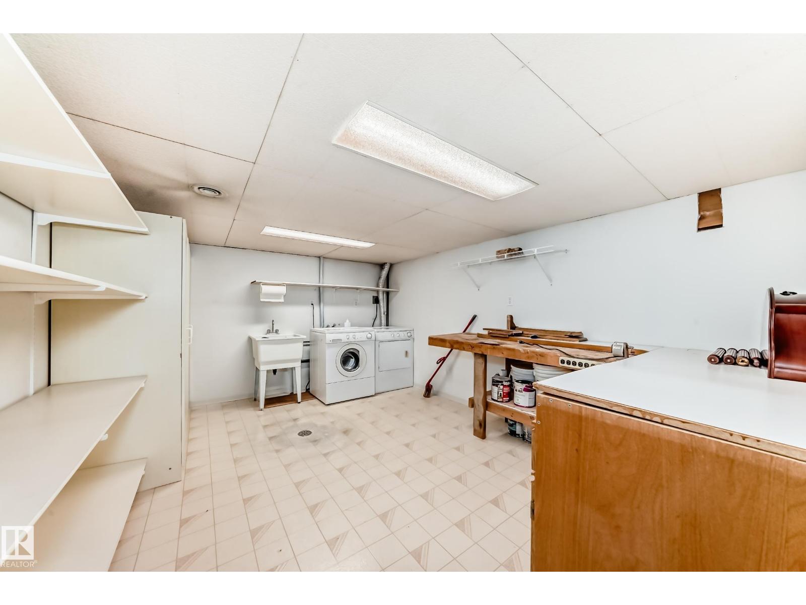 1923 52 St Nw Nw, Edmonton, Alberta  T6L 1J3 - Photo 43 - E4470423