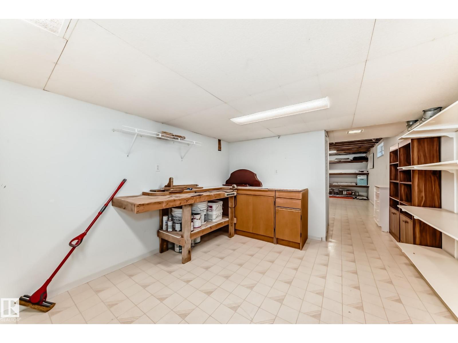 1923 52 St Nw Nw, Edmonton, Alberta  T6L 1J3 - Photo 44 - E4470423