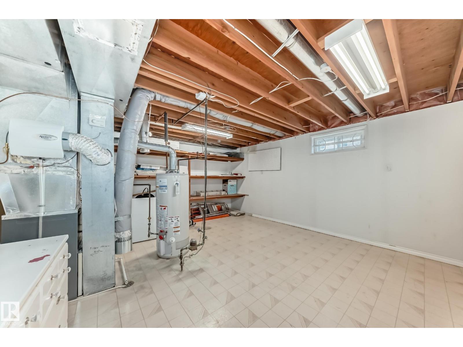 1923 52 St Nw Nw, Edmonton, Alberta  T6L 1J3 - Photo 48 - E4470423