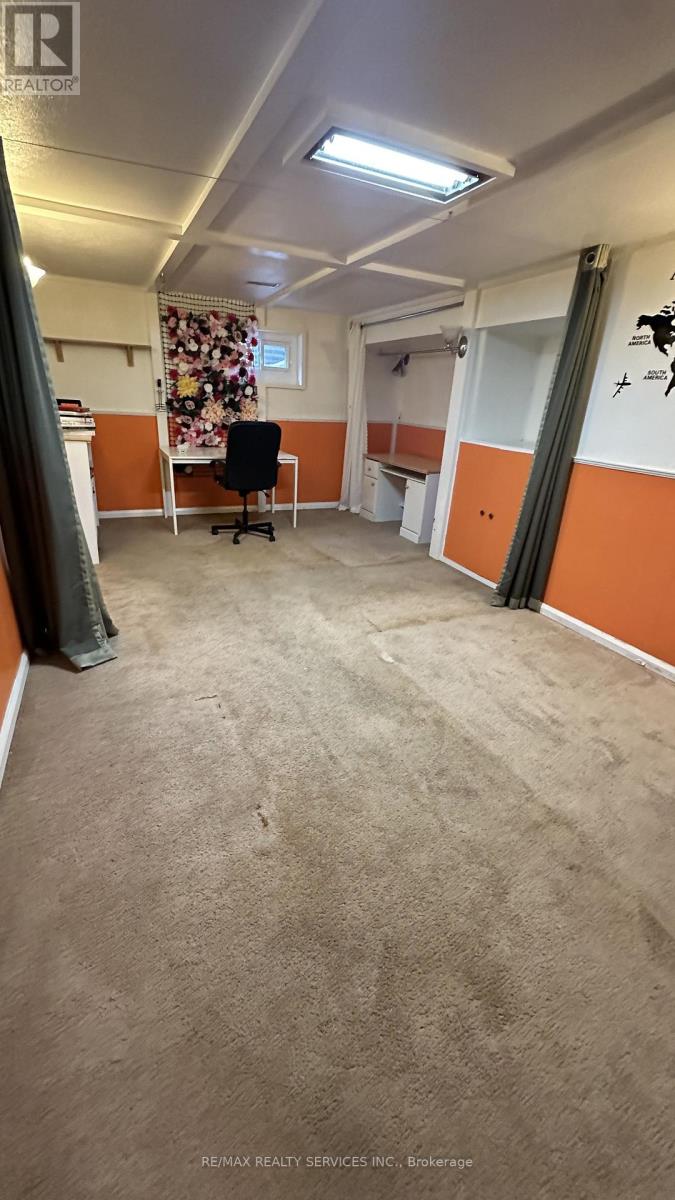 64 Brookdale Crescent, Brampton (Avondale), Ontario  L6T 1M7 - Photo 19 - W12655016