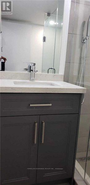 Bsmt - 8 Burlwood Road, Brampton, Ontario  L6P 4E9 - Photo 9 - W12707358