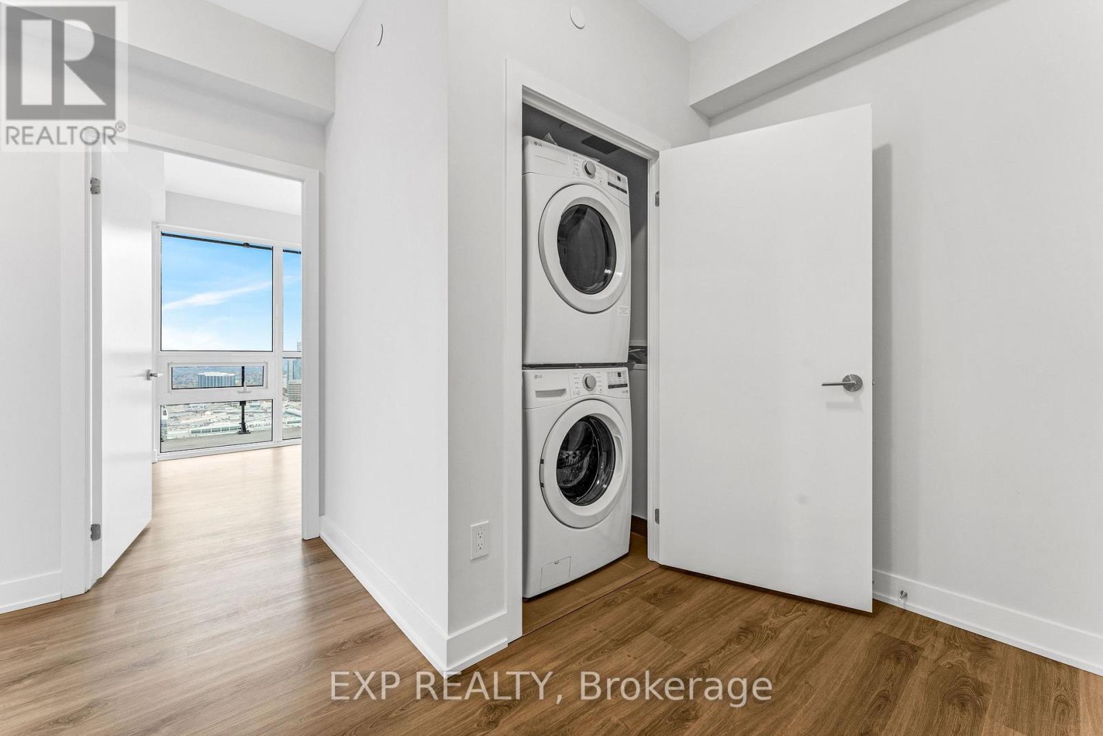 3104 - 4130 Parkside Village Drive, Mississauga, Ontario  L5B 3M8 - Photo 12 - W12707368