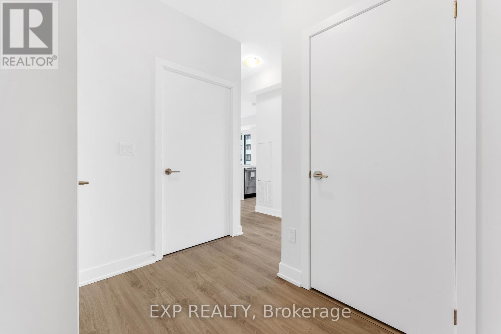 3104 - 4130 Parkside Village Drive, Mississauga, Ontario  L5B 3M8 - Photo 5 - W12707368