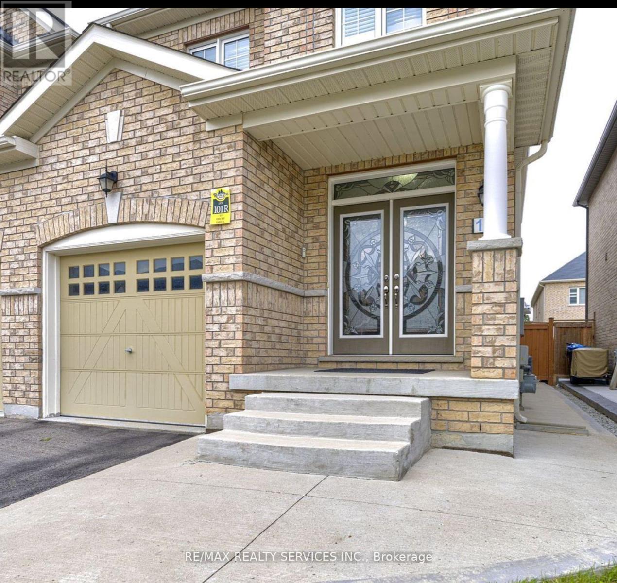 Upper - 13 Ebury Drive, Brampton, Ontario  L6X 0Z3 - Photo 1 - W12707372