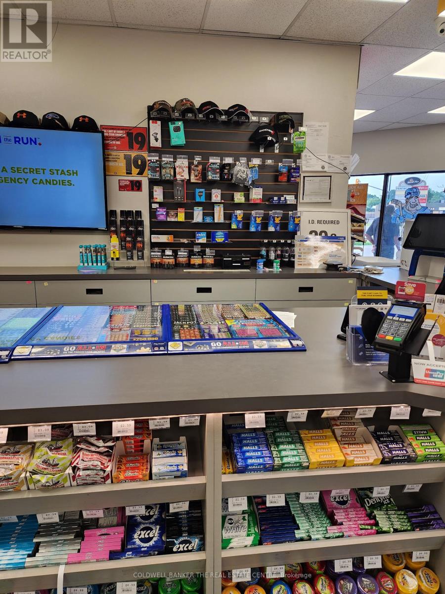 7 Metcalfe Street E, Strathroy-Caradoc, Ontario  N7G 1N9 - Photo 14 - X12707380