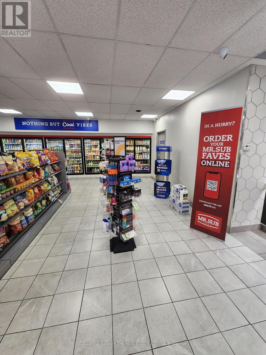 7 Metcalfe Street E, Strathroy-Caradoc, Ontario  N7G 1N9 - Photo 19 - X12707380