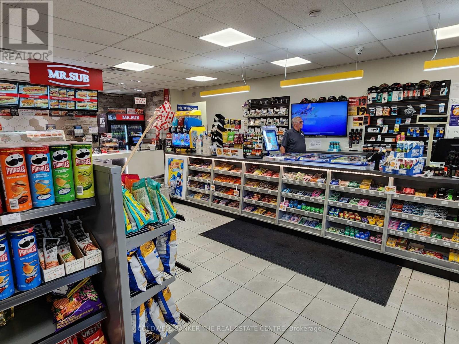 7 Metcalfe Street E, Strathroy-Caradoc, Ontario  N7G 1N9 - Photo 36 - X12707380