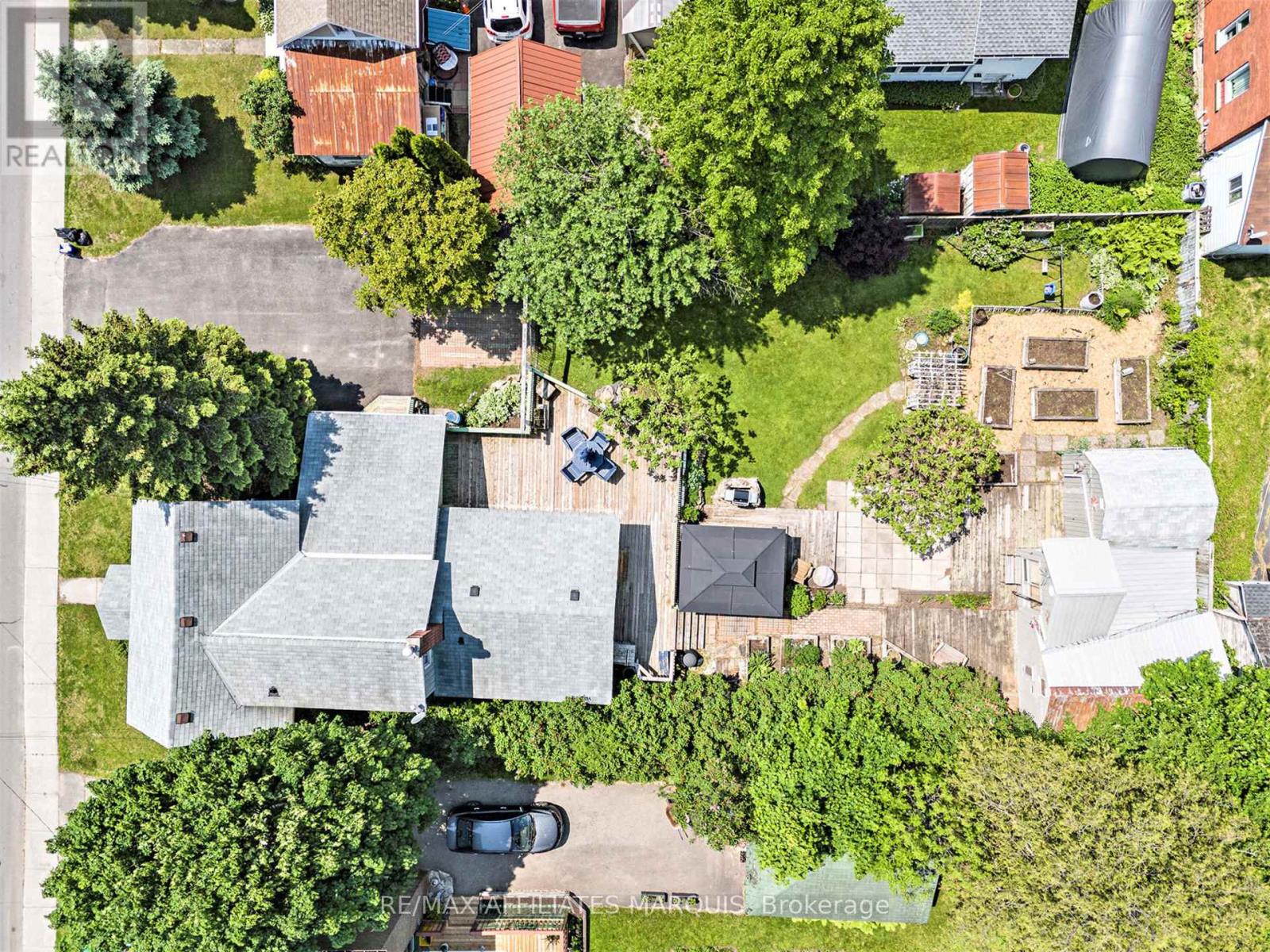 122 Chambers Street, Smiths Falls, Ontario  K7A 2Z3 - Photo 2 - X12707388