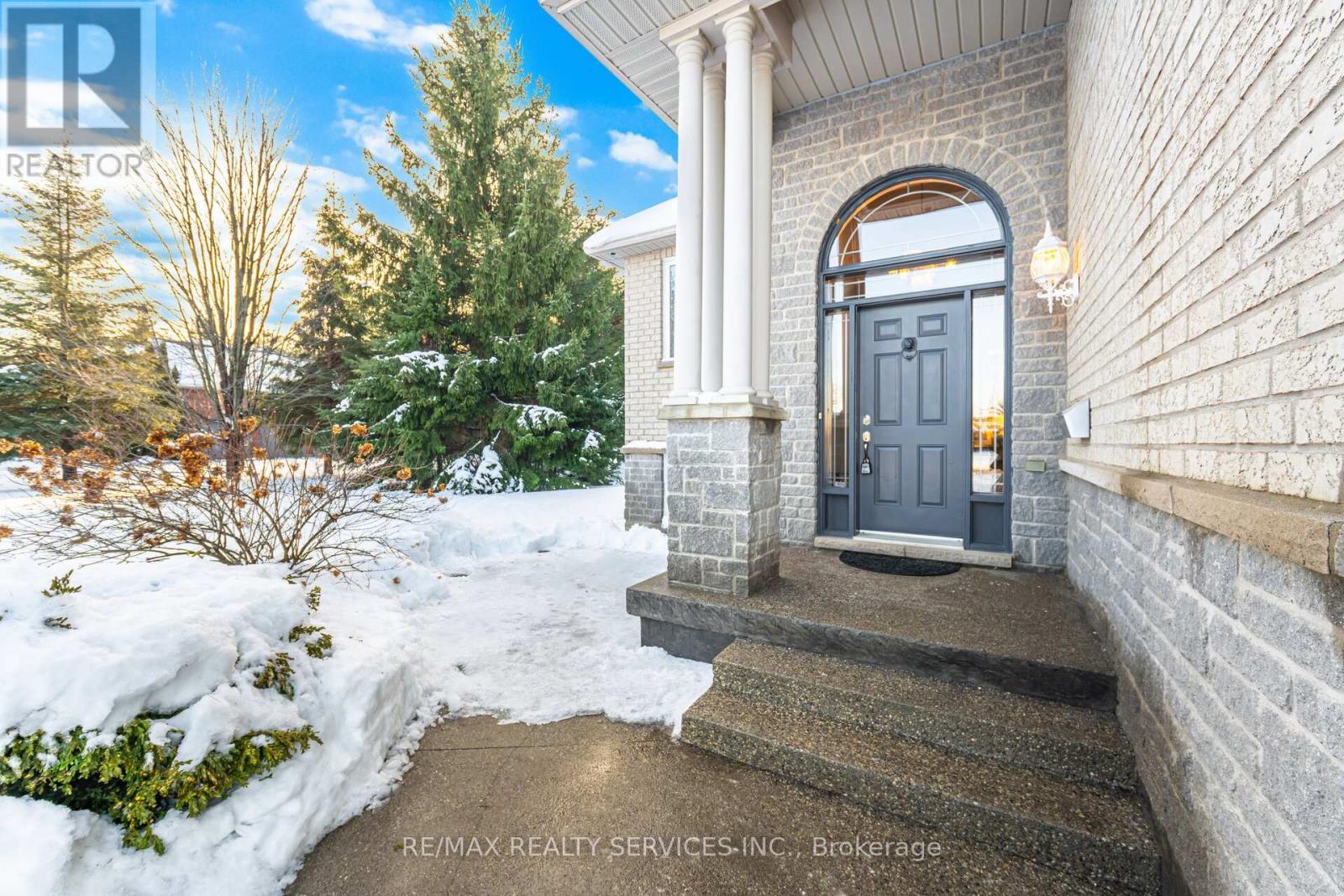 47 Brookhaven Crescent, East Garafraxa, Ontario  L9W 7M9 - Photo 5 - X12685870