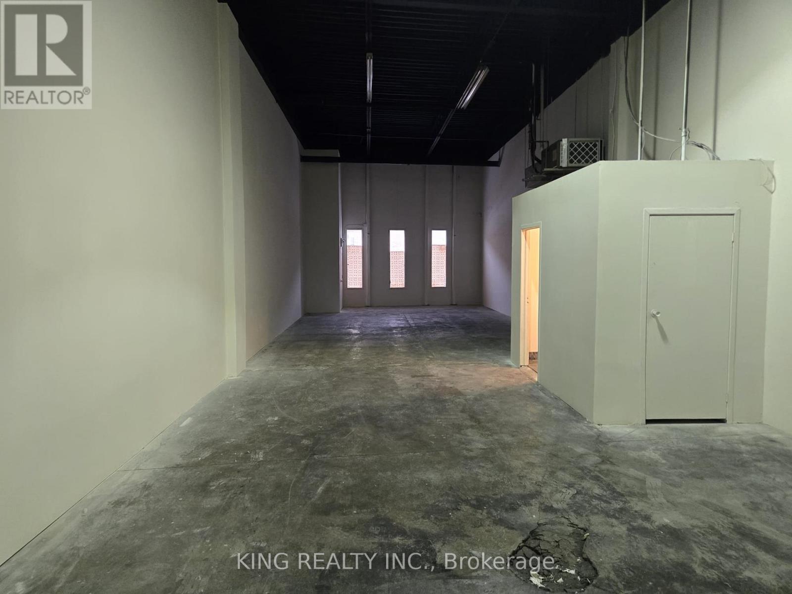 12 - 120 Norfinch Drive, Toronto, Ontario  M3N 1X3 - Photo 10 - W12707390