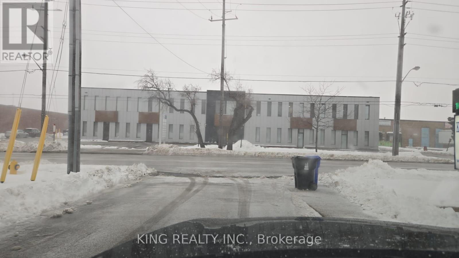 12 - 120 Norfinch Drive, Toronto, Ontario  M3N 1X3 - Photo 19 - W12707390