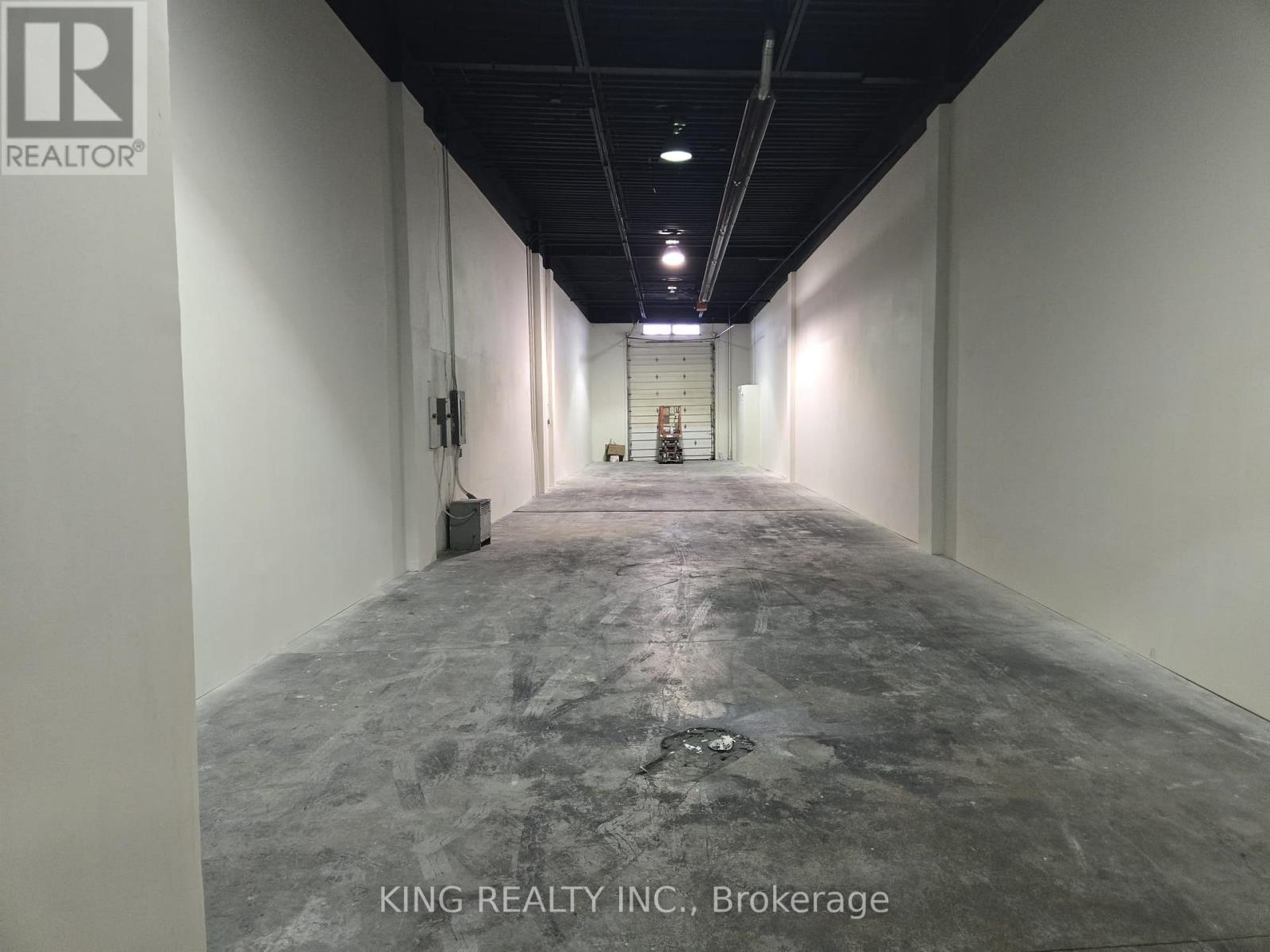 12 - 120 Norfinch Drive, Toronto, Ontario  M3N 1X3 - Photo 5 - W12707390