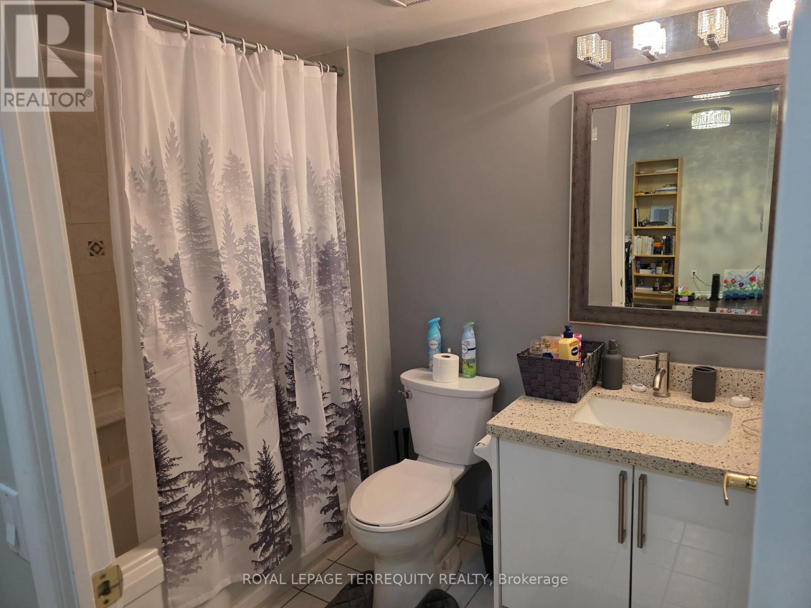 1909 - 35 Kingsbridge Garden Circle, Mississauga, Ontario  L5R 3Z5 - Photo 5 - W12707394