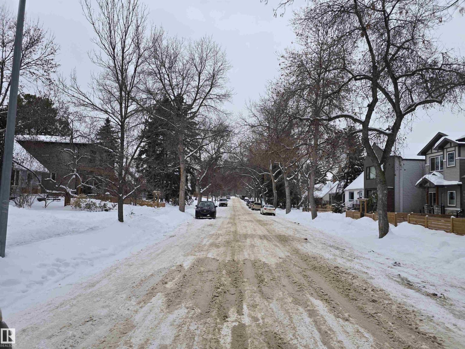 9607 72 Av Nw, Edmonton, Alberta  T6E 0Y7 - Photo 3 - E4470426