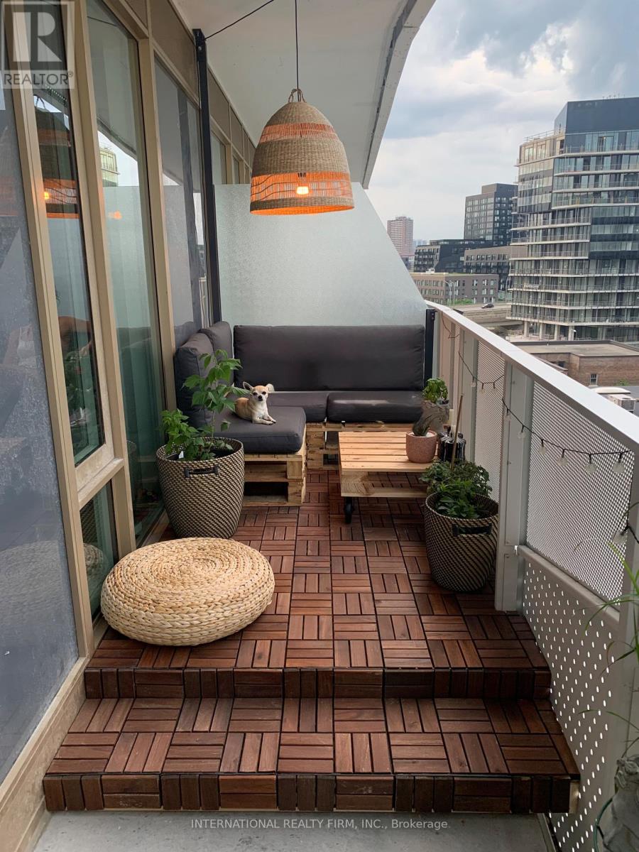 802 - 60 Tannery Road, Toronto, Ontario  M5A 0S8 - Photo 10 - C12701746