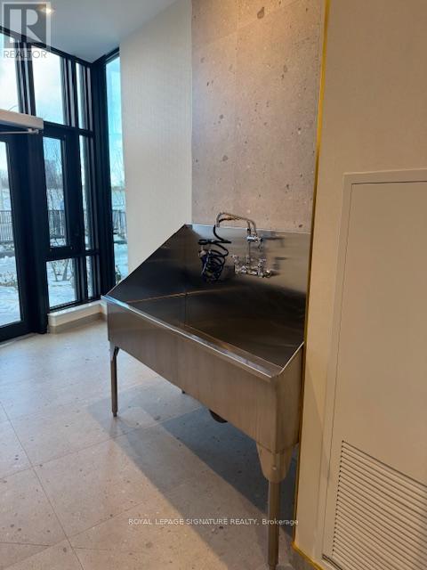 504 - 1 Kyle Lowry Road, Toronto, Ontario  M3C 0S6 - Photo 13 - C12706690