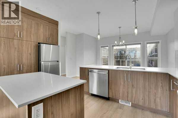 304, 33 Merganser Drive W, Chestermere, Alberta  T1X 2S3 - Photo 9 - A2271279