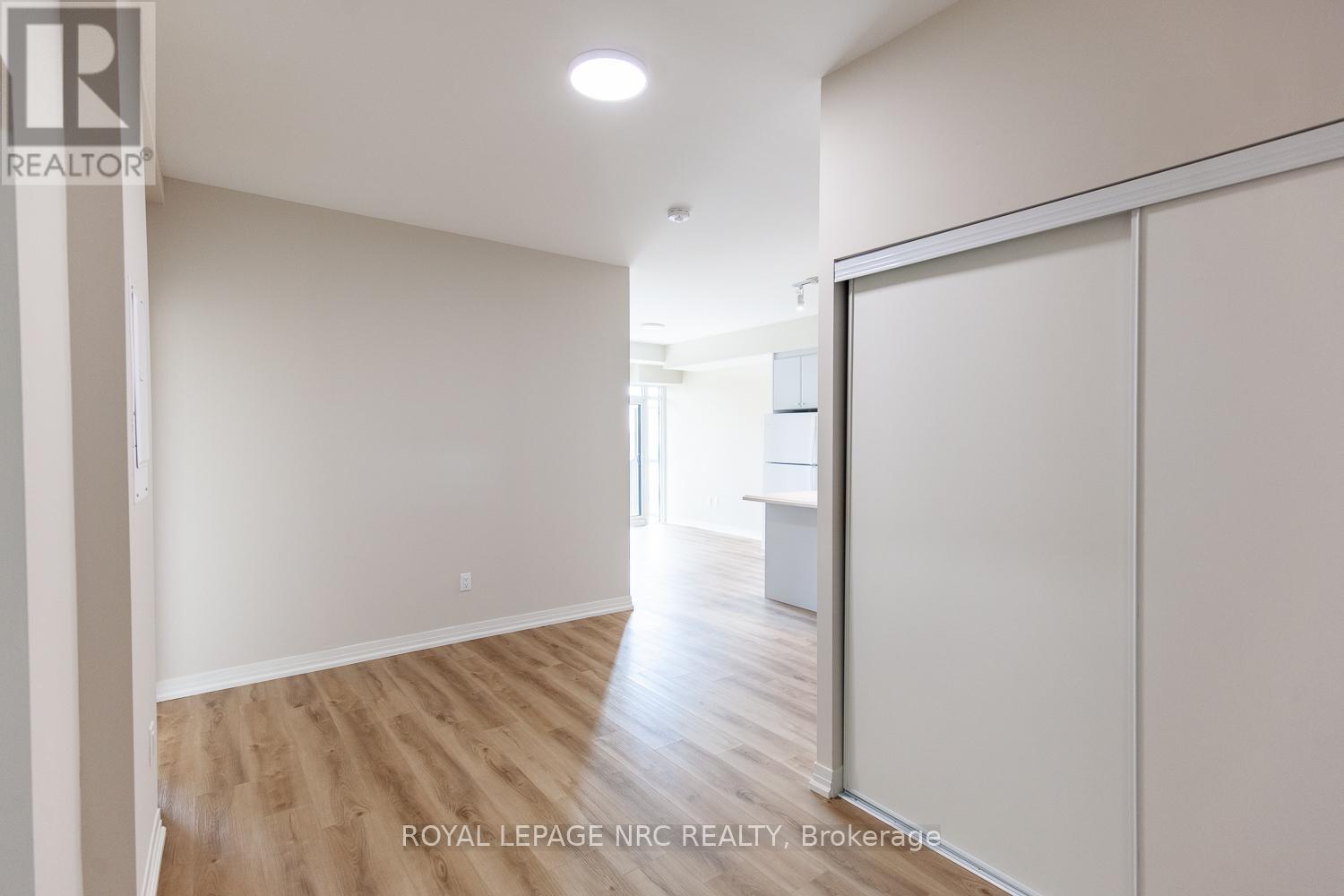 Lp20 - 50 Herrick Avenue, St. Catharines, Ontario  L2P 2T9 - Photo 2 - X12707420