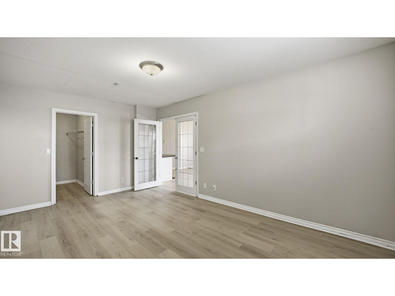#101 10346 117 St Nw, Edmonton, Alberta  T5K 2Y7 - Photo 15 - E4470429