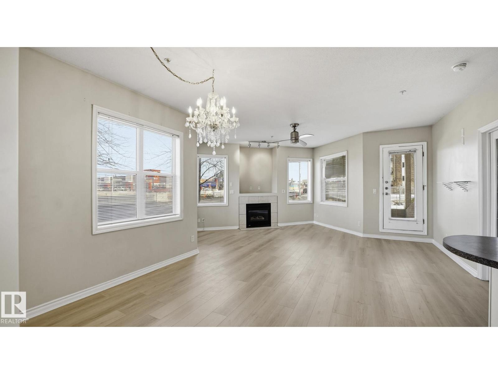 #101 10346 117 St Nw, Edmonton, Alberta  T5K 2Y7 - Photo 7 - E4470429