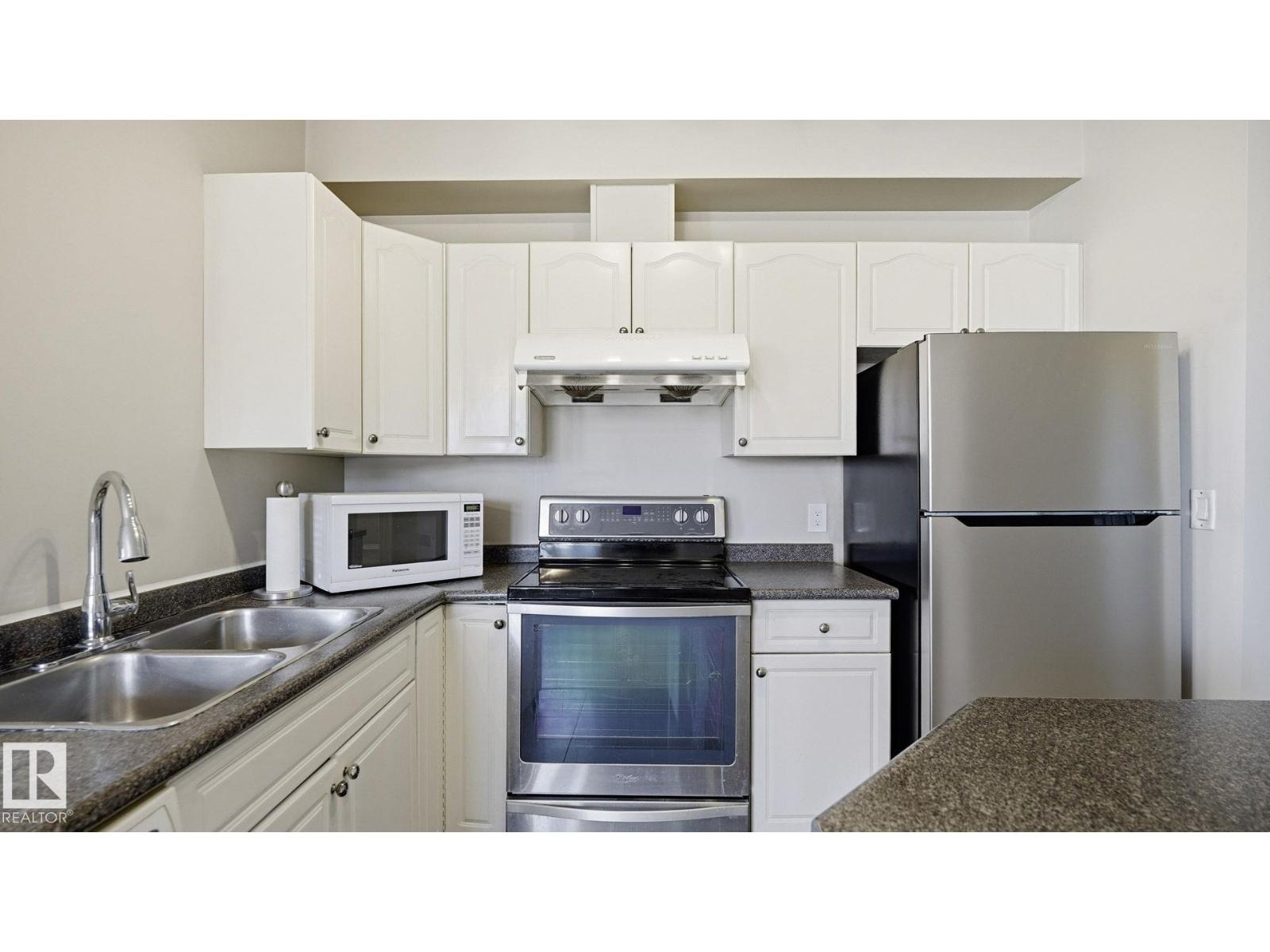 #101 10346 117 St Nw, Edmonton, Alberta  T5K 2Y7 - Photo 8 - E4470429