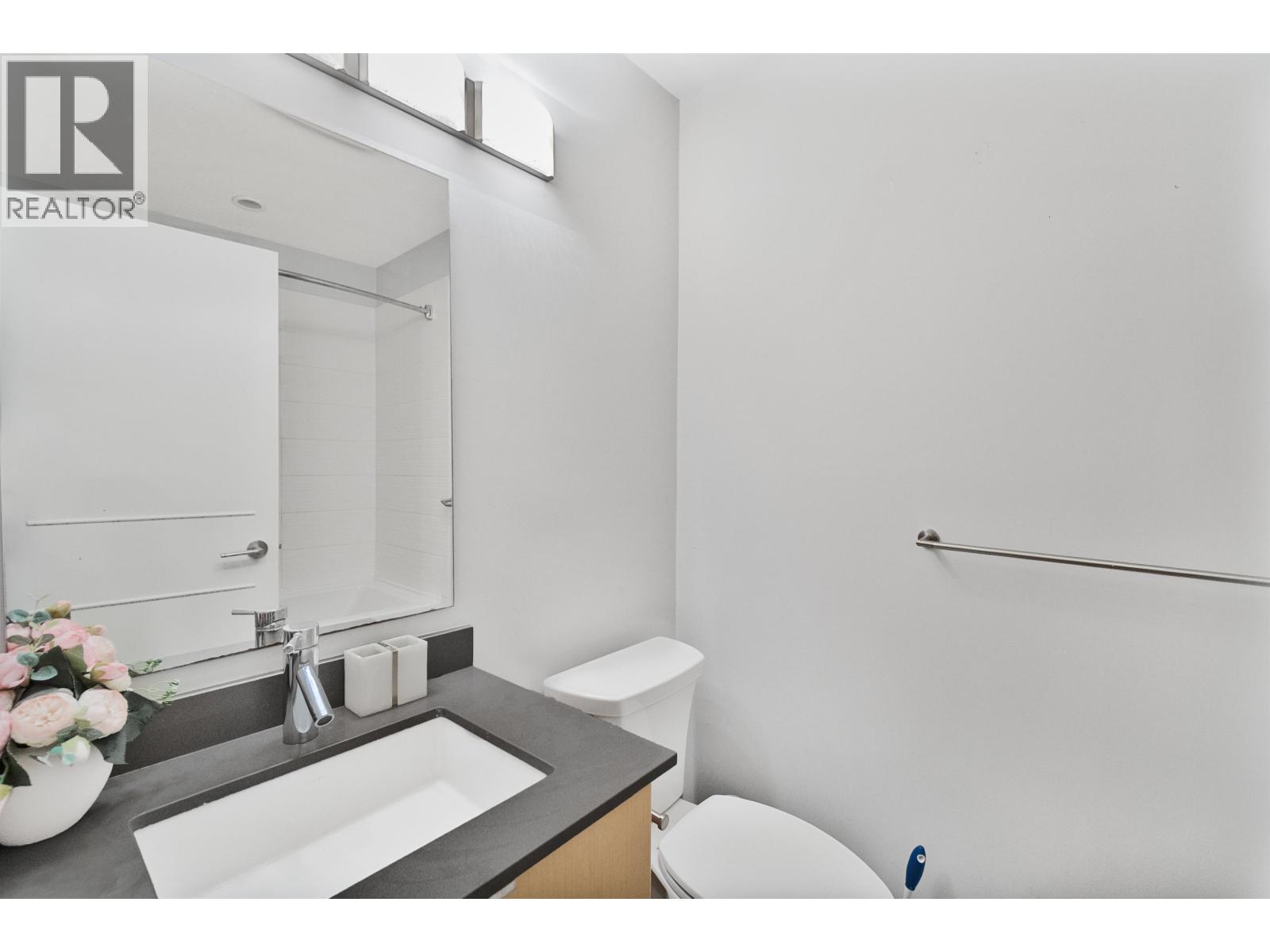 115 735 W 15th Street, North Vancouver, British Columbia  V7M 0B8 - Photo 11 - R3078272