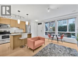 115 735 W 15TH STREET, north vancouver, British Columbia