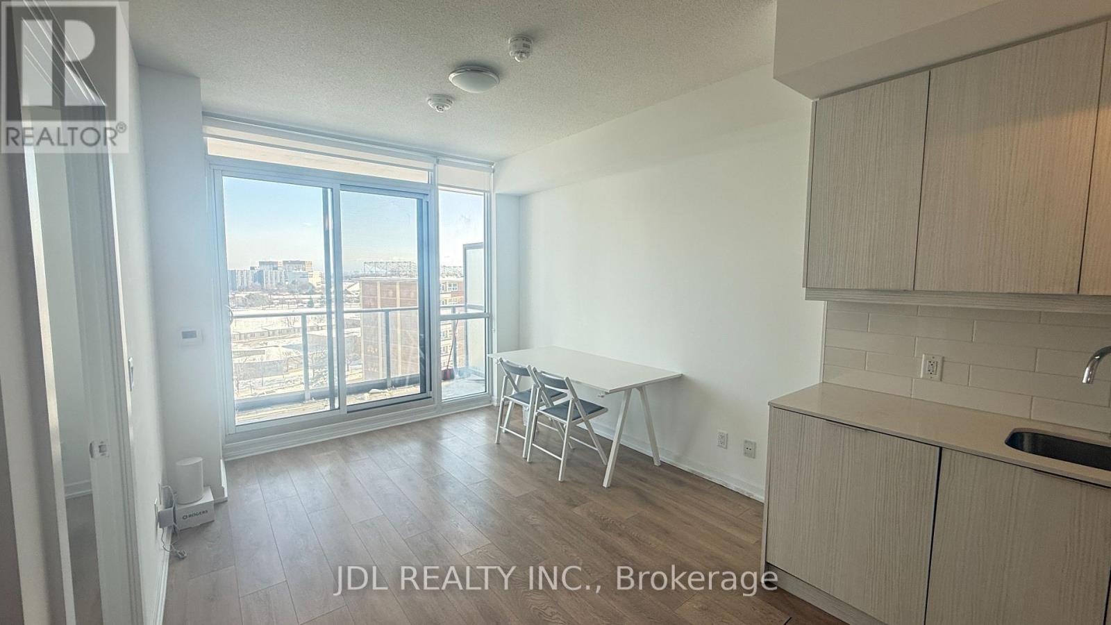 901 - 36 Forest Manor Street, Toronto, Ontario  M2J 1M5 - Photo 8 - C12602428