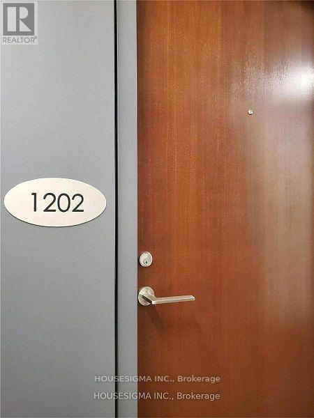 1202 - 160 Flemington Road, Toronto, Ontario  M6A 0A9 - Photo 6 - W12707410