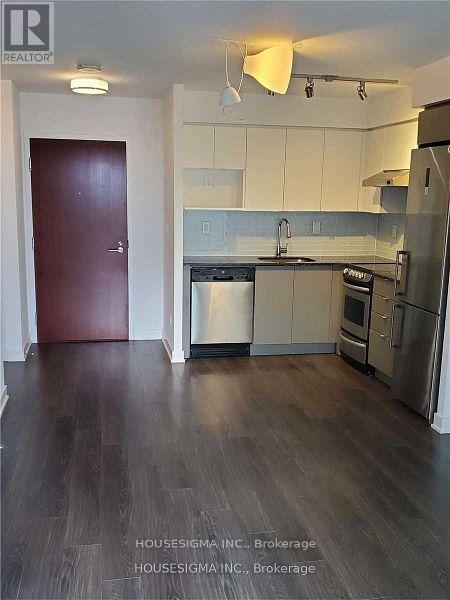 1202 - 160 Flemington Road, Toronto, Ontario  M6A 0A9 - Photo 7 - W12707410