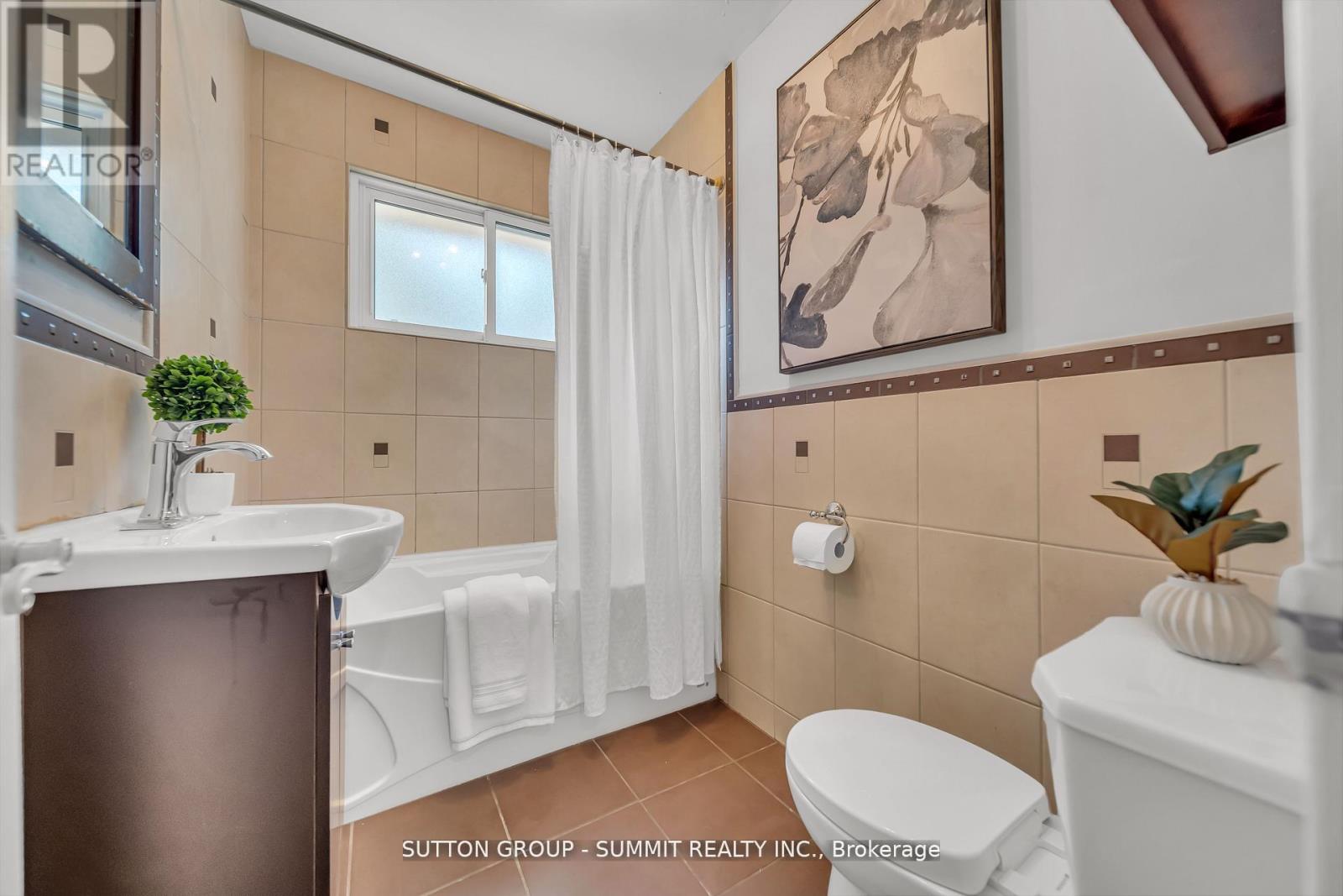 465 Seaton Drive, Oakville, Ontario  L6L 3Y3 - Photo 28 - W12707416