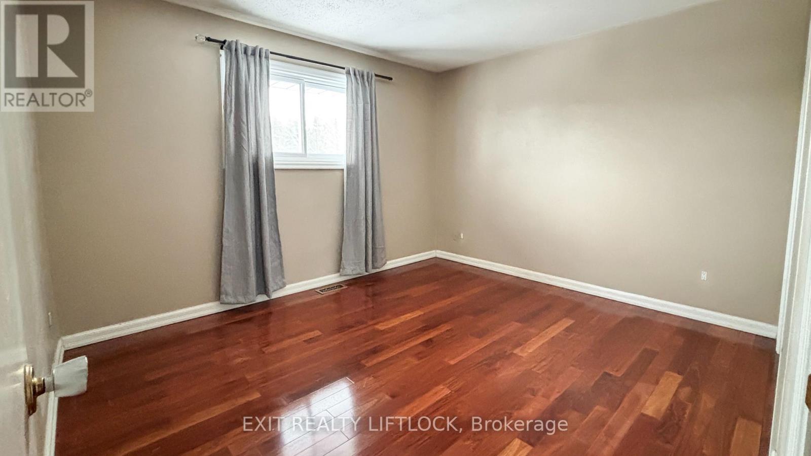 2105 Deer Bay Road, Selwyn, Ontario  K0L 2H0 - Photo 14 - X12703144