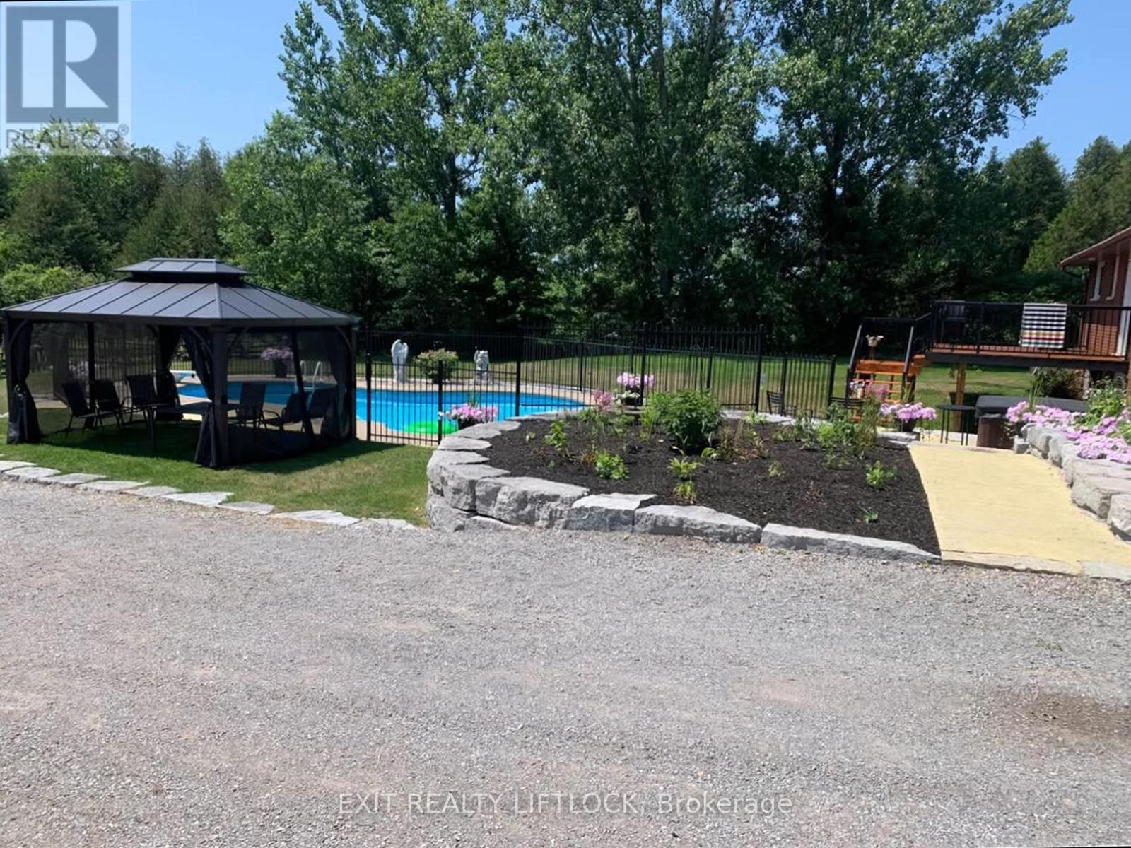 2105 Deer Bay Road, Selwyn, Ontario  K0L 2H0 - Photo 21 - X12703144