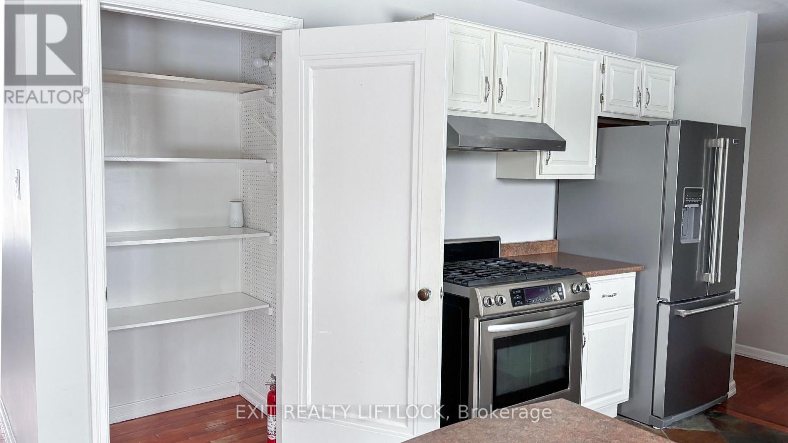 2105 Deer Bay Road, Selwyn, Ontario  K0L 2H0 - Photo 8 - X12703144