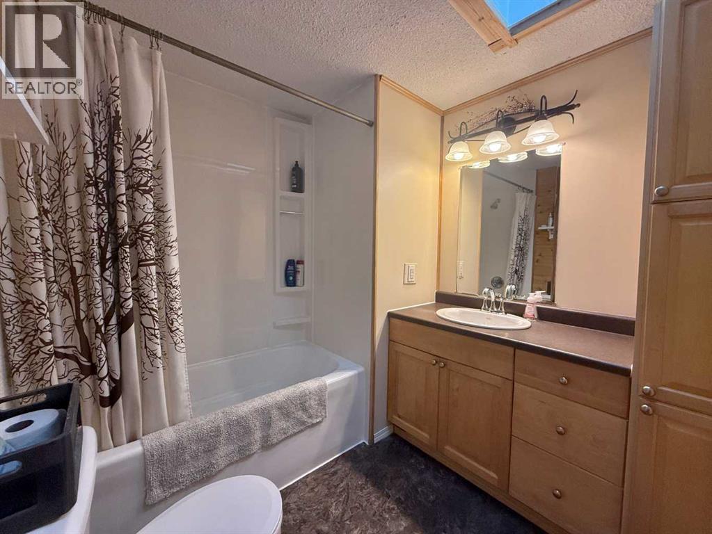 122 Nickerson Avenue, Hinton, Alberta  T7V 1A4 - Photo 16 - A2268924