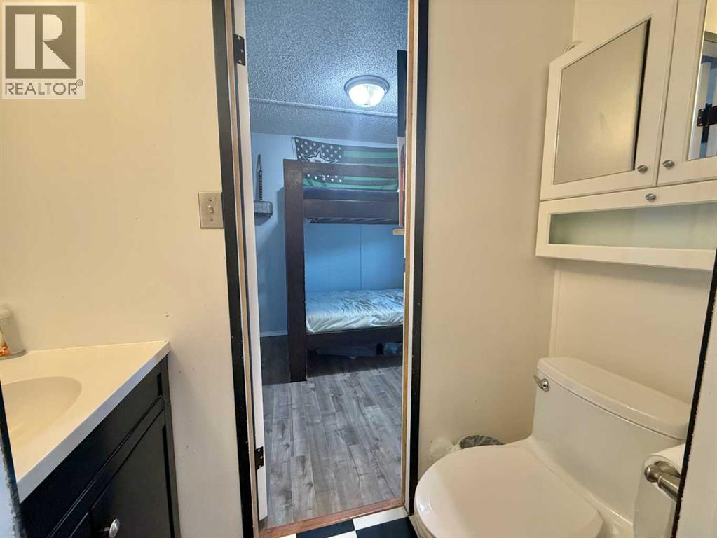 122 Nickerson Avenue, Hinton, Alberta  T7V 1A4 - Photo 12 - A2268924