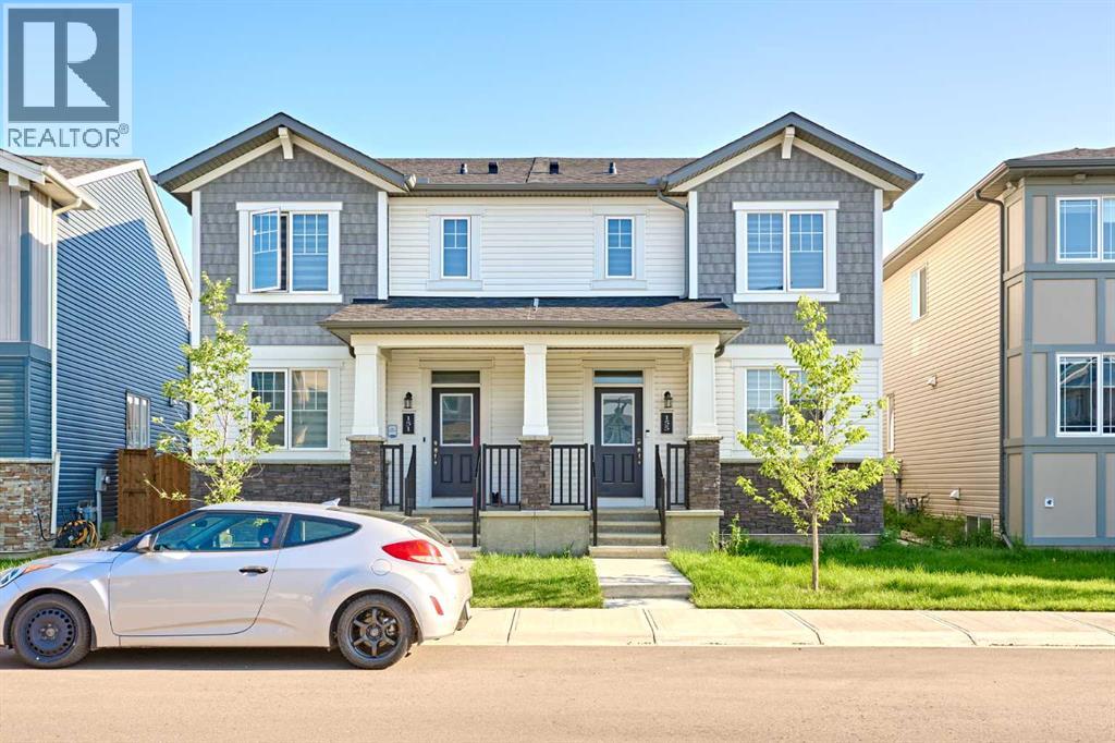 155 Carringham Road NW, Calgary, Alberta