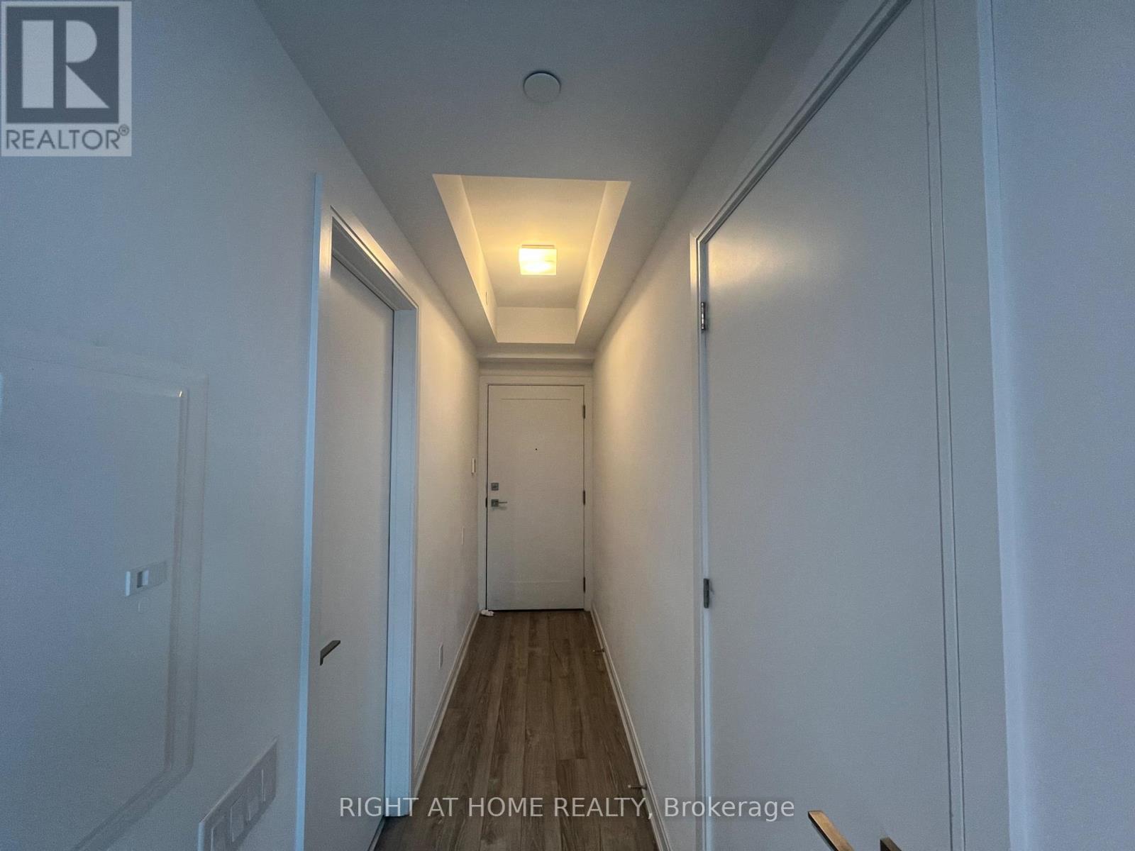 3312 - 50 Charles Street E, Toronto, Ontario  M4Y 0C3 - Photo 3 - C12681786