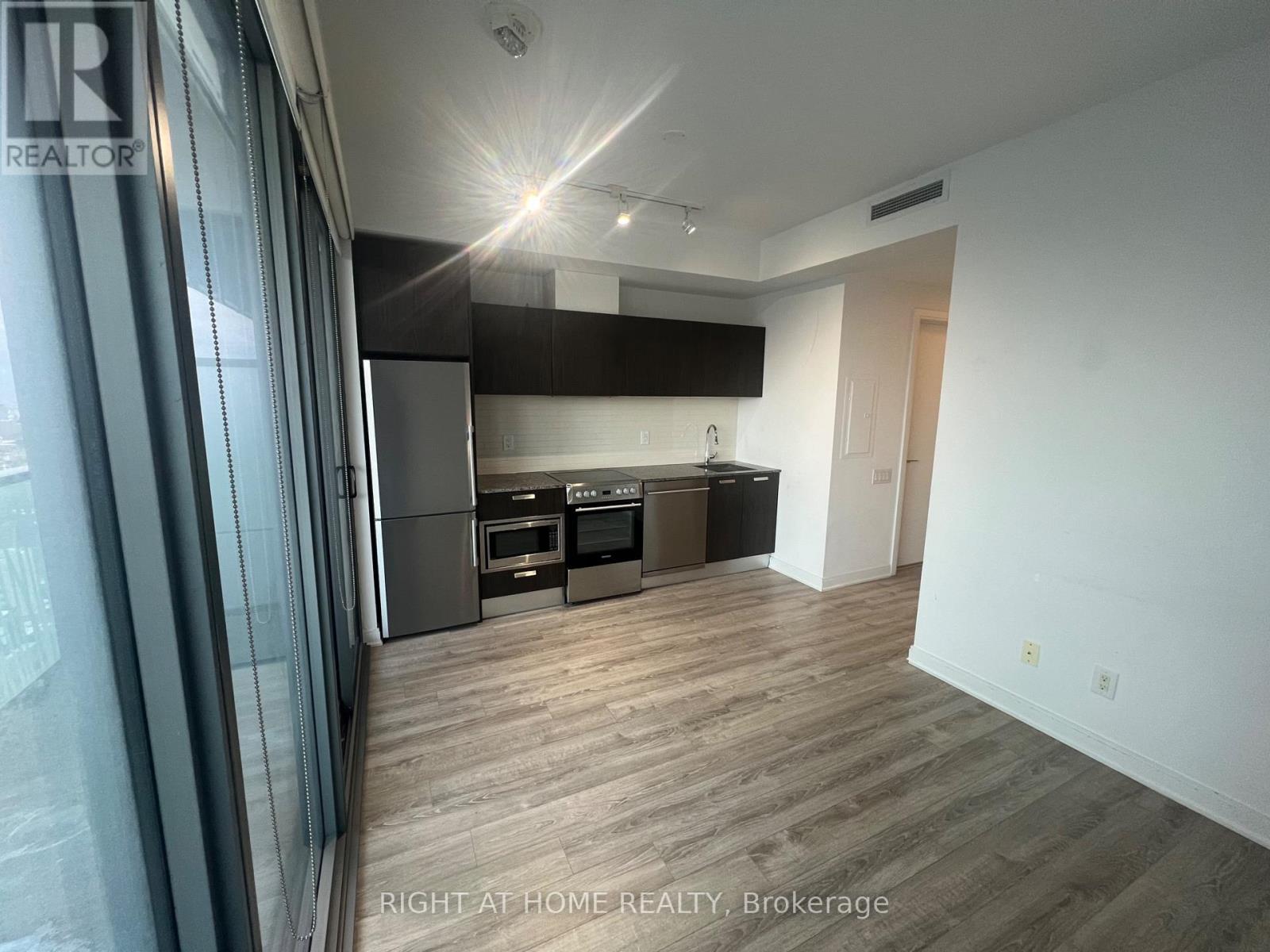 3312 - 50 Charles Street E, Toronto, Ontario  M4Y 0C3 - Photo 7 - C12681786