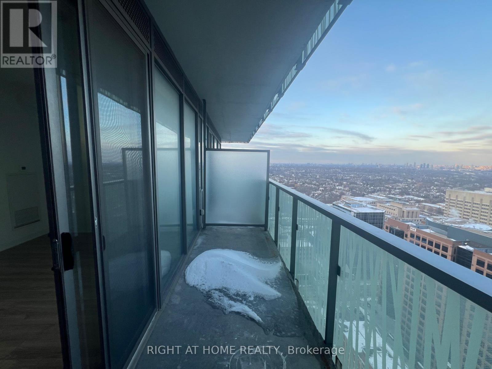 3312 - 50 Charles Street E, Toronto, Ontario  M4Y 0C3 - Photo 9 - C12681786