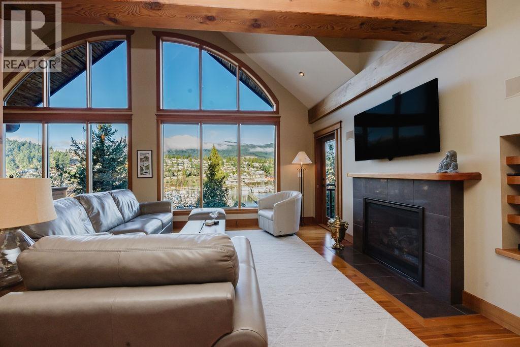 401 Skyline Drive, Gibsons, British Columbia  V0N 1V8 - Photo 14 - R3080514