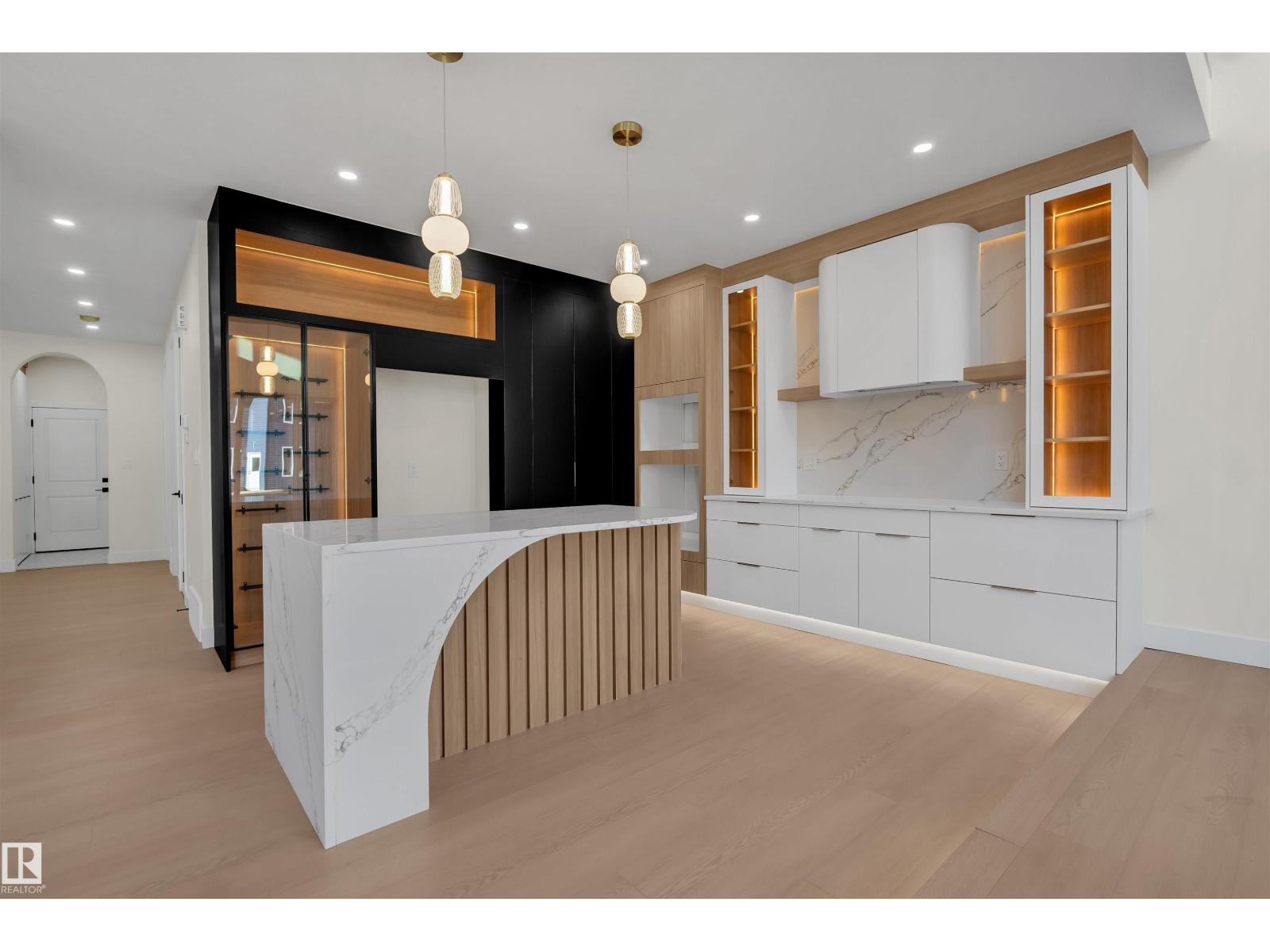 4919 17 AV SW SW, edmonton, Alberta