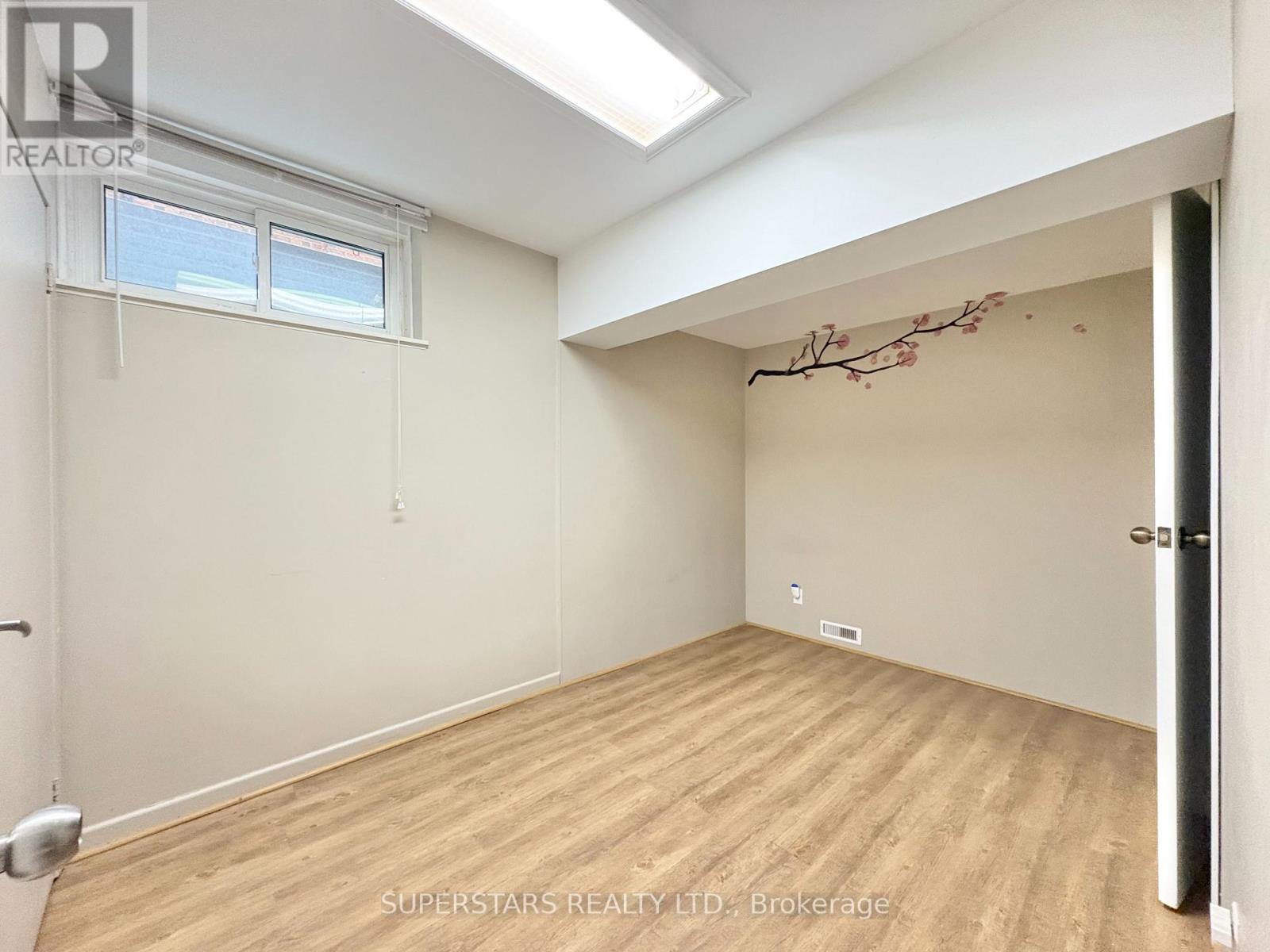 Bsmt - 92 Francine Drive, Toronto, Ontario  M2H 2G7 - Photo 4 - C12707426