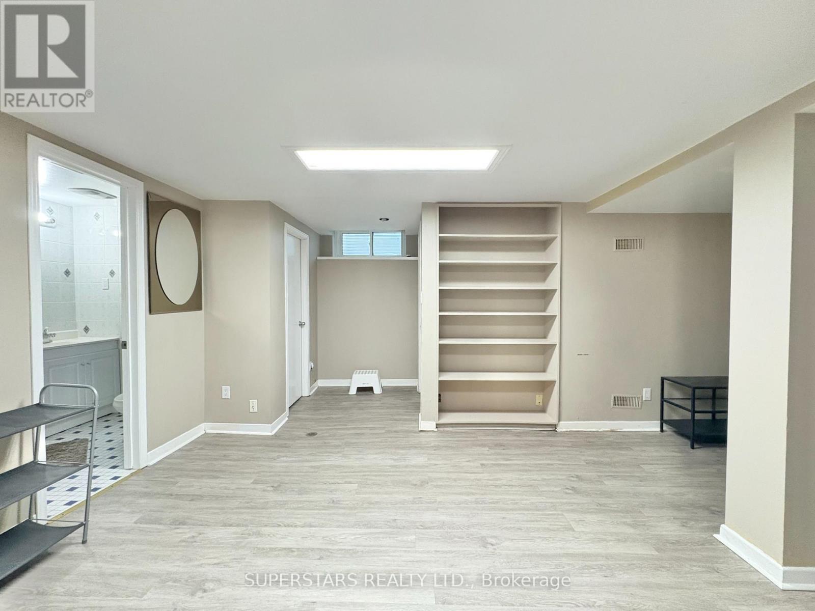 Bsmt - 92 Francine Drive, Toronto, Ontario  M2H 2G7 - Photo 7 - C12707426