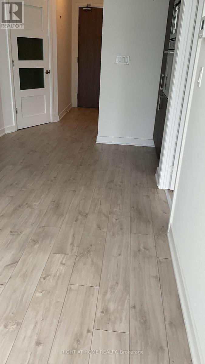 1405 - 576 Front Street W, Toronto, Ontario  M5V 0P8 - Photo 14 - C12707436