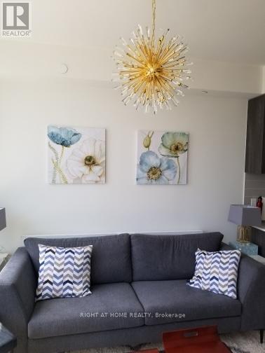 1405 - 576 Front Street W, Toronto, Ontario  M5V 0P8 - Photo 8 - C12707436