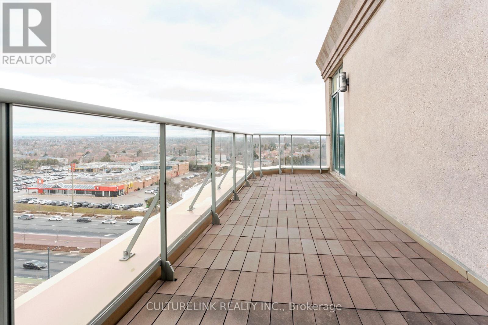 Ph6 - 135 Pond Drive, Markham, Ontario  L3T 7V6 - Photo 16 - N12707188