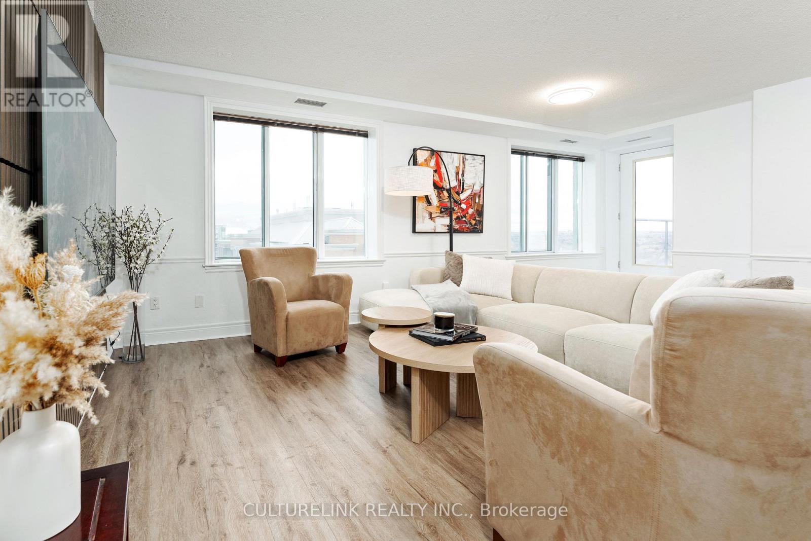 Ph6 - 135 Pond Drive, Markham, Ontario  L3T 7V6 - Photo 7 - N12707188