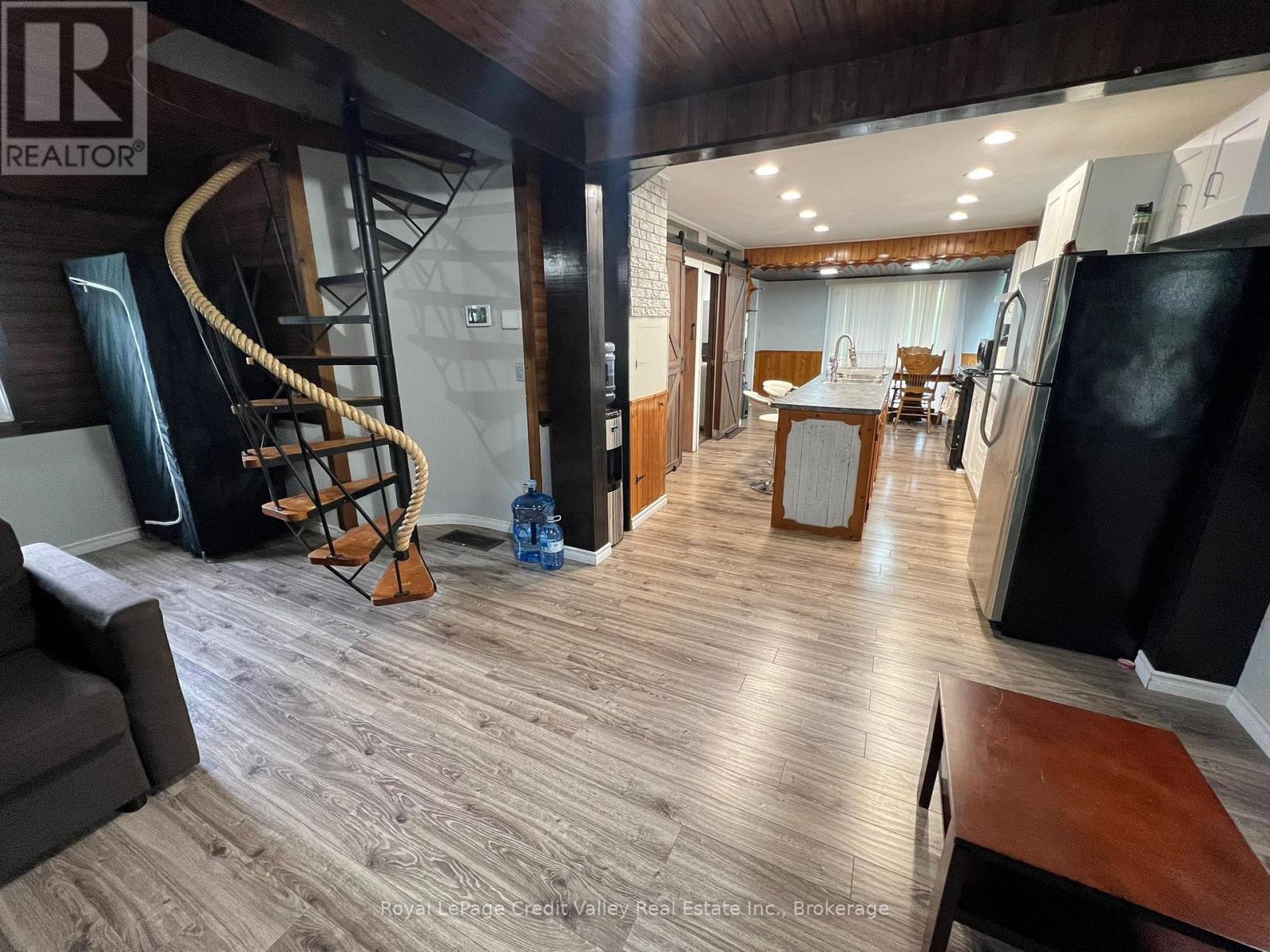 729 Silver Bay Road, Port Colborne, Ontario  L3K 5V3 - Photo 5 - X12707452