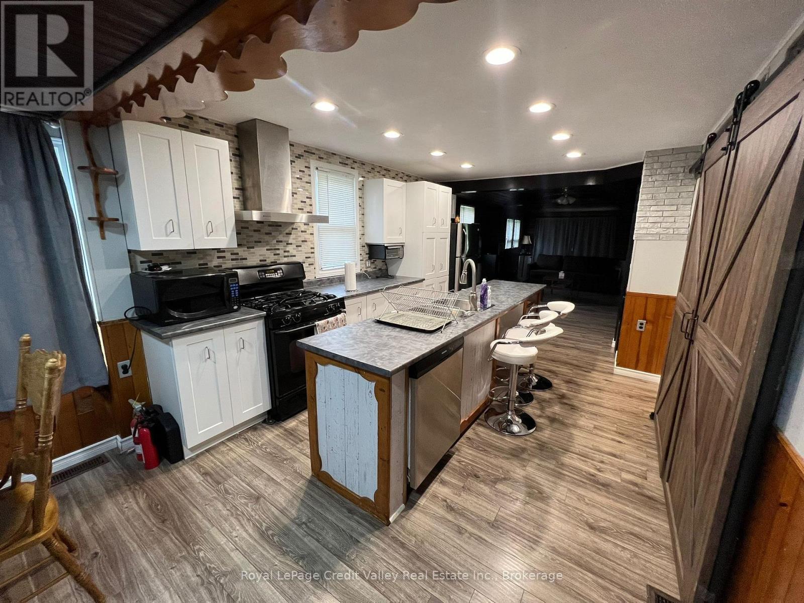 729 Silver Bay Road, Port Colborne, Ontario  L3K 5V3 - Photo 6 - X12707452